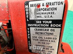 Vintage Briggs & Stratton 2hp Gas Engine Mini Bike Go Kart Motor Model 60102 Red