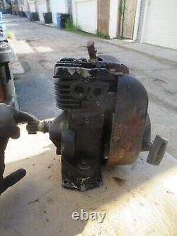 Vintage Briggs & Stratton Motor Small Engine Model 6S For Parts or Repair