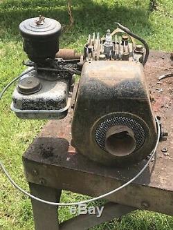 Vintage Briggs & Stratton engine/motor Model 5S