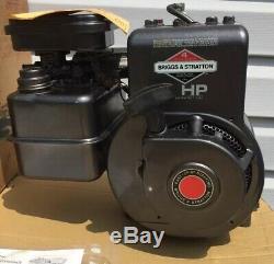 Vintage Briggs and Stratton 3hp engine 3 HP motor NEW NOS Wow! Model 80202