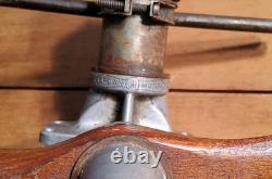 Vintage Brown Jr. Motors Radio Contol Model Airplane Engine with Propeller 2D797