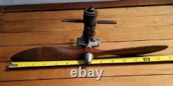 Vintage Brown Jr. Motors Radio Contol Model Airplane Engine with Propeller 2D797