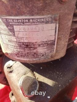 Vintage Clinton engine Model 801 Motor Carter Model N Carburetor