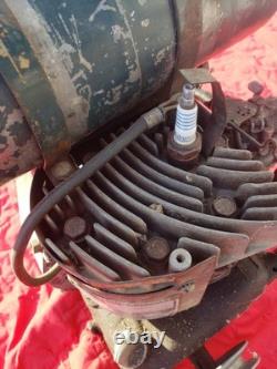 Vintage Clinton engine Model 801 Motor Carter Model N Carburetor