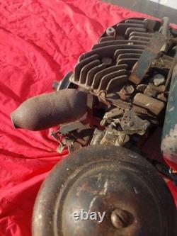 Vintage Clinton engine Model 801 Motor Carter Model N Carburetor