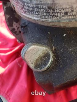 Vintage Clinton engine Model 801 Motor Carter Model N Carburetor