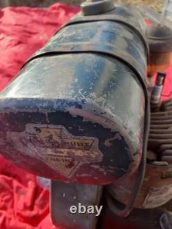Vintage Clinton engine Model 801 Motor Carter Model N Carburetor