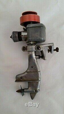 Vintage Gas Toy Model WEN-MAC Outboard Boat Motor. 049 Marine Engine