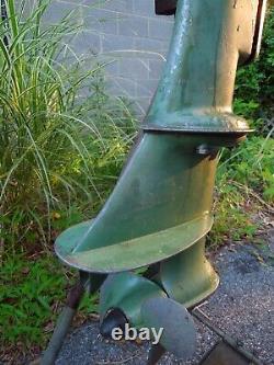 Vintage JOHNSON 5.5 Sea Horse Model CD-12 Outboard Engine Motor 5 1/2