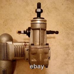 Vintage K&B 40 Model Radio Control Airplane Engine MOTOR with Muffler