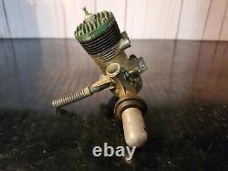 Vintage K&B Torpedo 29 Green Head Model Plane Engine Airplane 29R R/C Motor