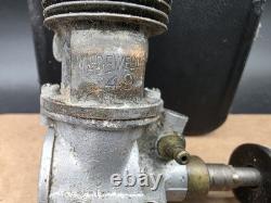 Vintage Madewell 49 Plane Motor Model Spark Ignition Engine Control Line / FF
