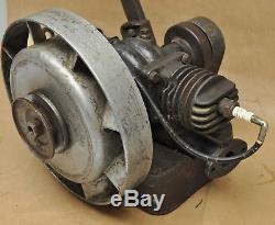 Vintage Maytag Eisemann Model 72 D Twin 2 Cylinder Motor Gas Engine