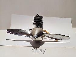 Vintage Veco 35 Motor Model Plane Engine Control Line Glow Airplane & Kavan Prop