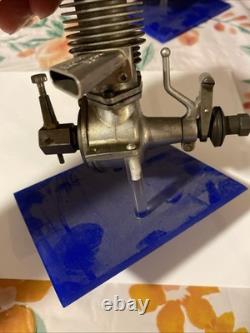 Vintage Victor Rocket Motor Co. 1945 Model Small Airplane Engine