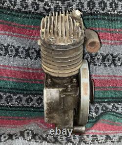 Vintage antique whizzer Schwin engine H model motor case cylinder head